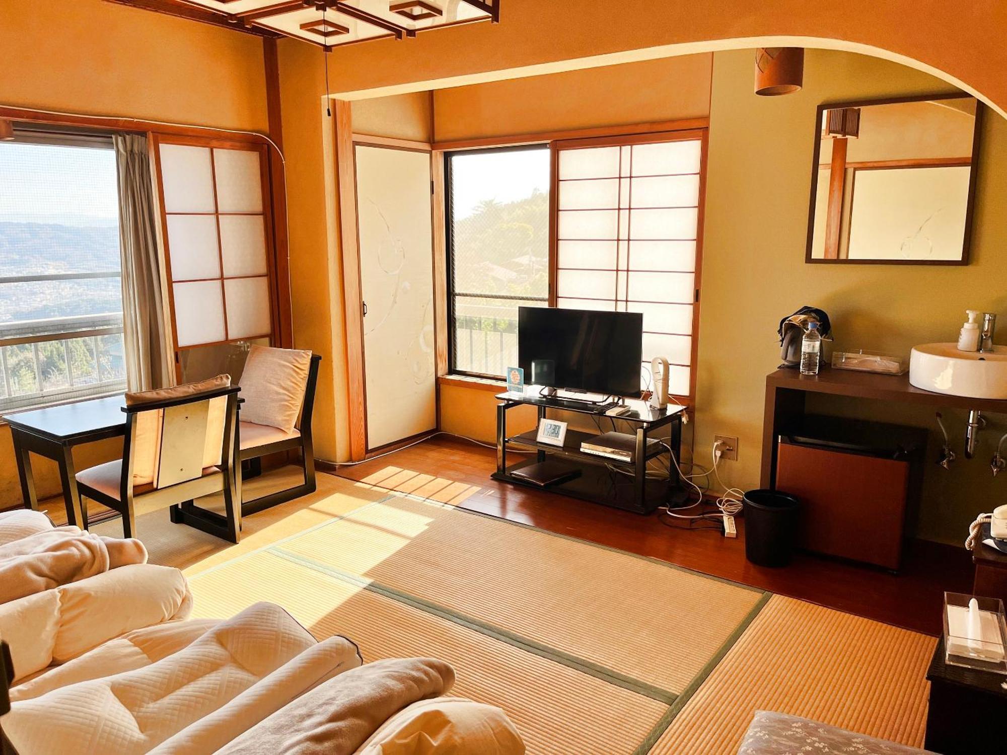 Shiroyama Ryokan Ikoma Exterior photo